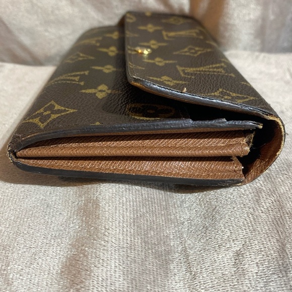 Louis Vuitton Portefeuille Sarah Brown Monogram Long Wallet - Picture 6 of 16